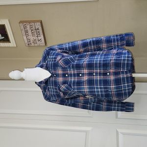 American Eagle Vintage Boyfriend Button up EUC